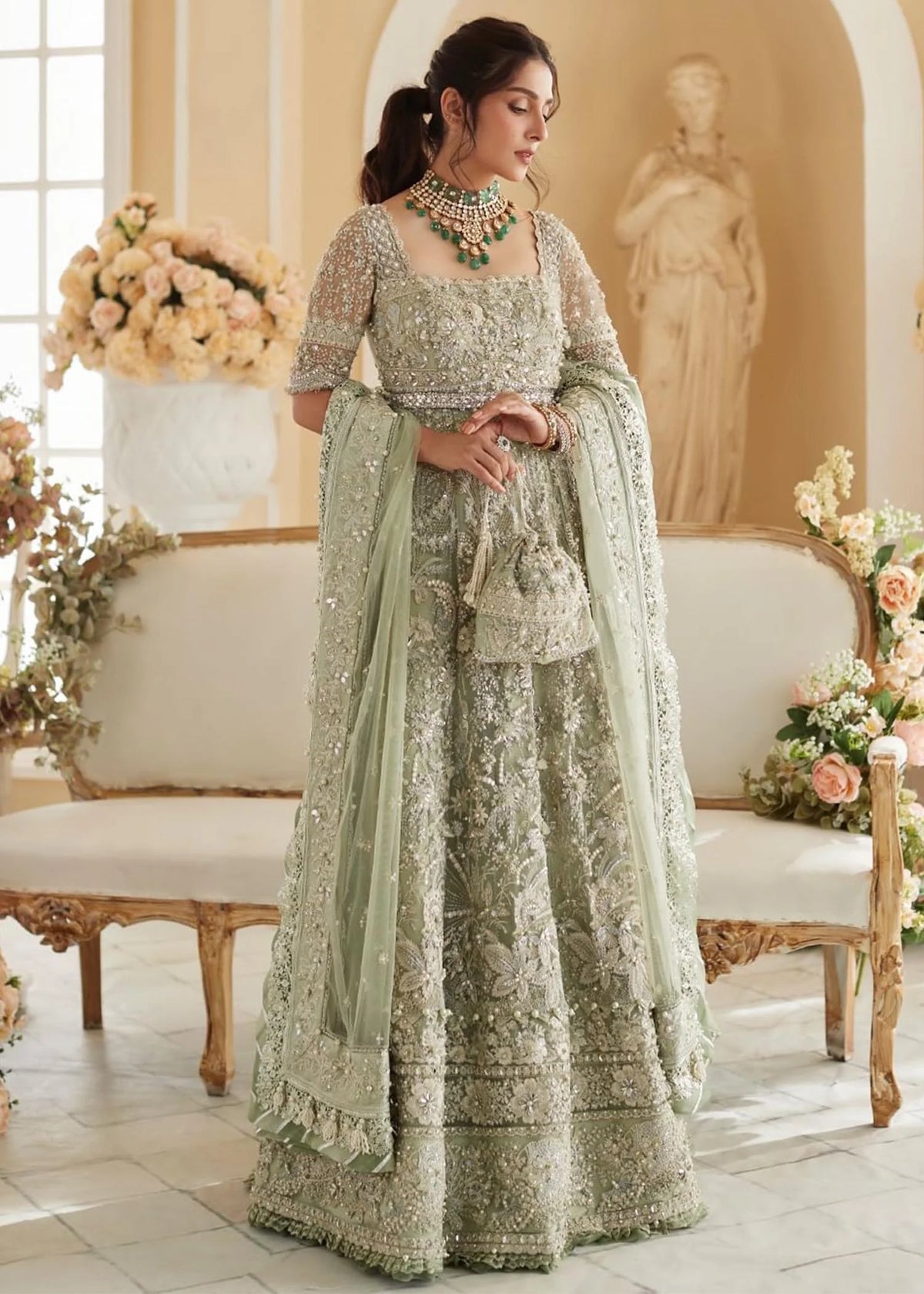 Woman Wedding Reception Dress , Woman Wedding Heavy Dress , Woman Wedding Bridal Dress , Pakistani Indian