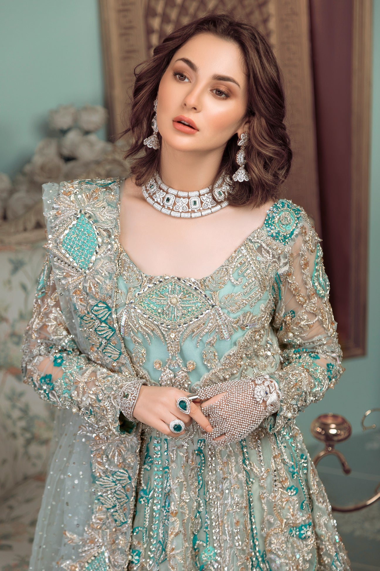 Woman Wedding Reception Dress , Pakistani Woman Wedding Dress , Indian Woman Bridal Lehenga Choli