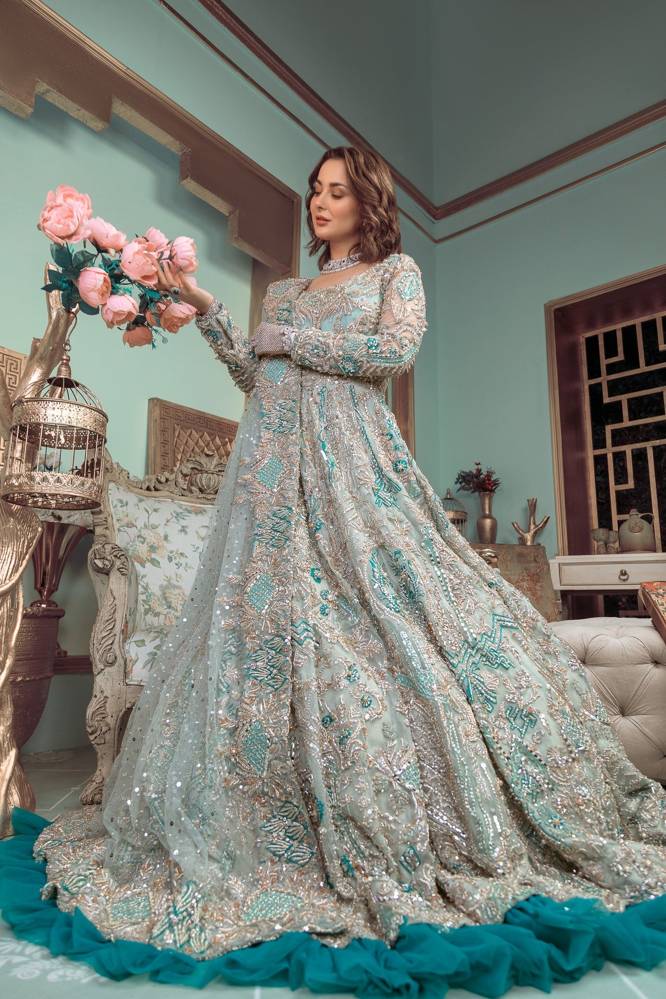 Woman Wedding Reception Dress , Pakistani Woman Wedding Dress , Indian Woman Bridal Lehenga Choli