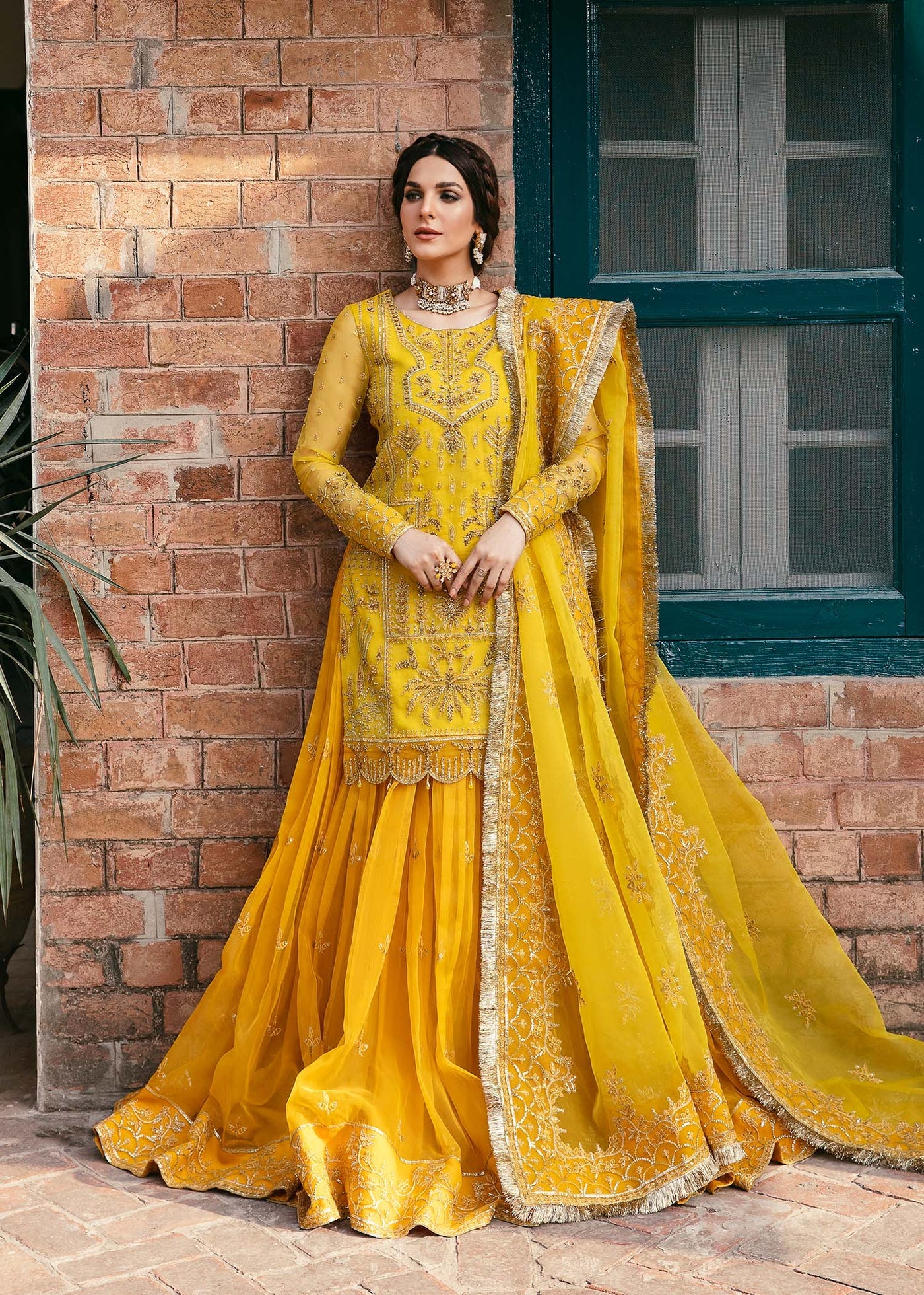 Explore a world of timeless fashion with the Royal Club Clothing collection! From exquisitely crafted bridal wear to chic everyday essentials, our designs combine tradition with contemporary flair.

#NewArrival ❤️‍🔥❤️‍🔥❤️‍🔥

Presenting this mesmerising